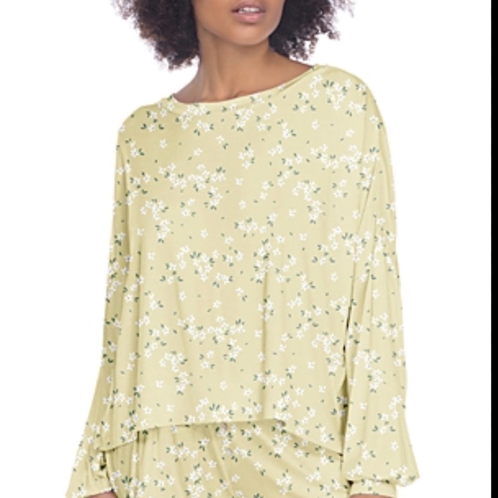 Honeydew Sleepwear Top- Size Large